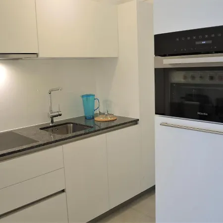 Sibylle Apartment *